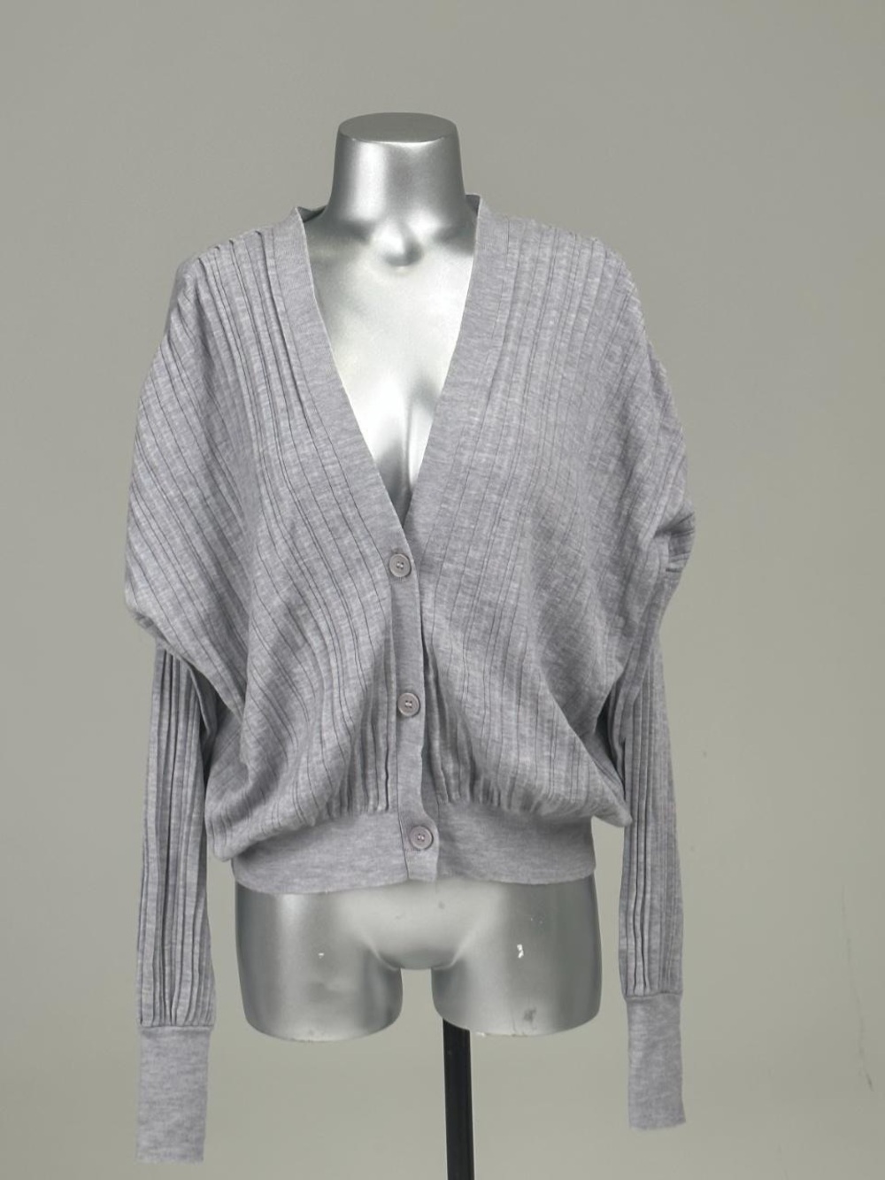 Babaton gray wool v neckline cardigan size 3 XL